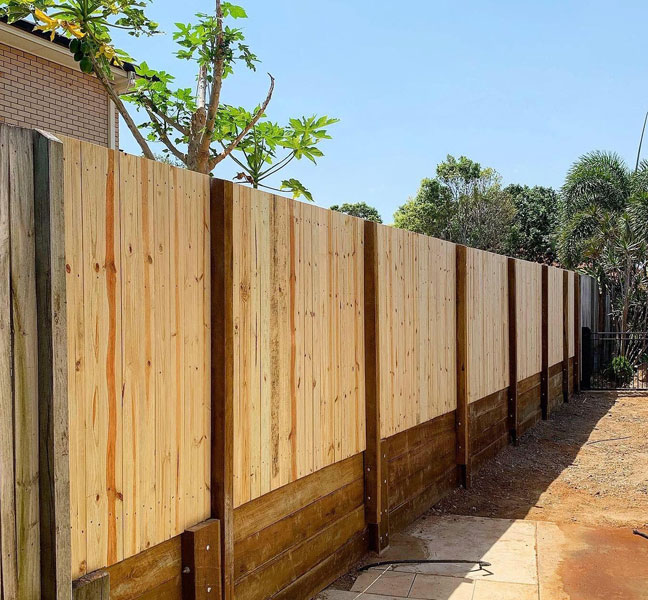 Timber retaining wall Zillmere